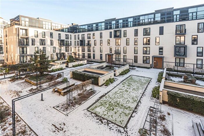 Studio To Rent In Longmead Terrace, Bath, Somerset, BA2