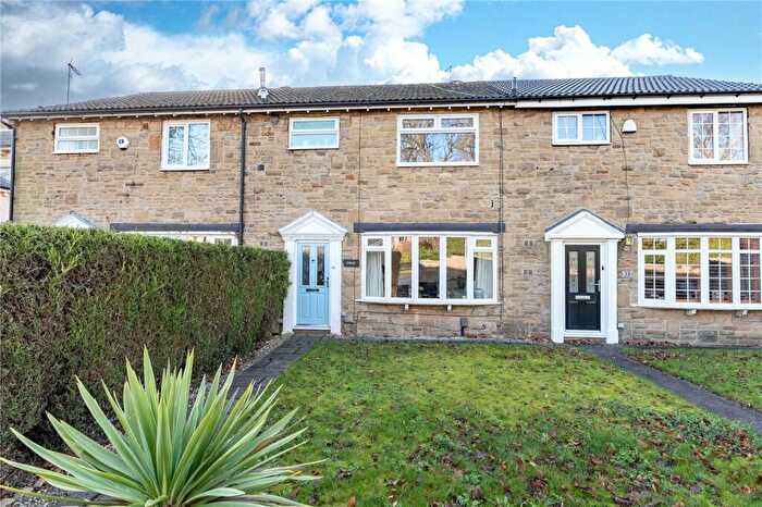 3 Bedroom Terraced House For Sale In Brownberrie Lane, Horsforth, Leeds, LS18