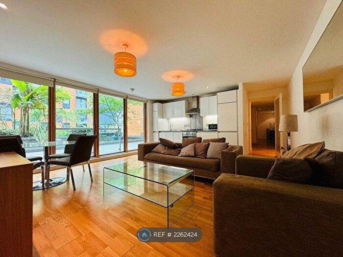 2 Bedroom Flat To Rent In Halcyon, Reading, RG1