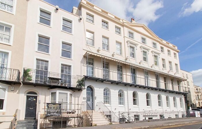 2 Bedroom Flat To Rent In Albert Terrace, Margate, Kent, CT9