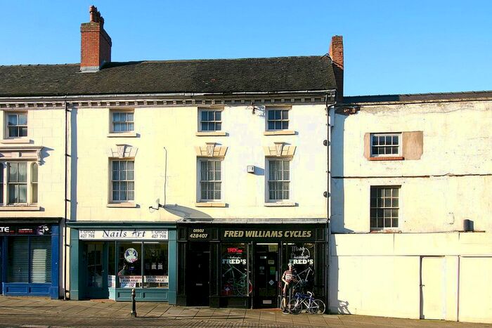 2 Bedroom Flat To Rent In Snow Hill, Wolverhampton, WV2