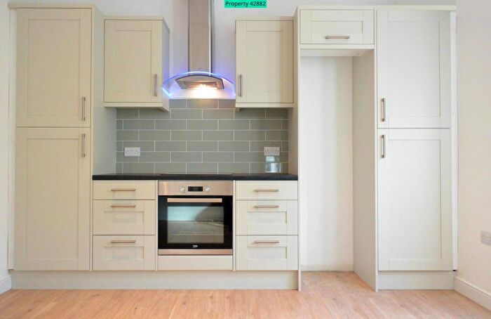 2 Bedroom Semi-Detached House To Rent In New Road, Whaley Bridge, High Peak, SK23
