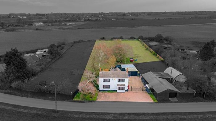 3 Bedroom Detached House For Sale In Hay Green Road South, Terrington St Clement, Kings Lynn, Norfolk, PE34