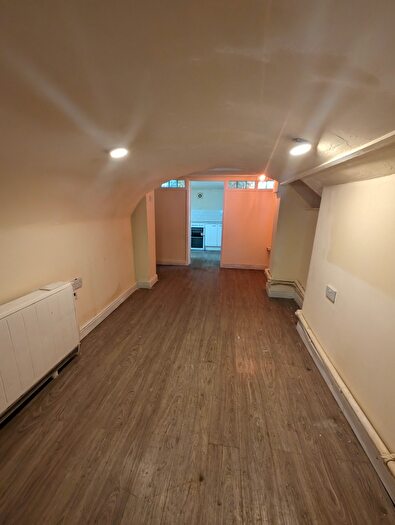 Studio To Rent In High Street, Lye, Stourbridge, DY9