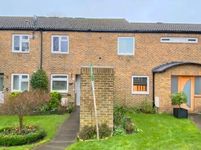 1 Bedroom Maisonette To Rent In Closemead Close, Northwood, Middlesex, HA6