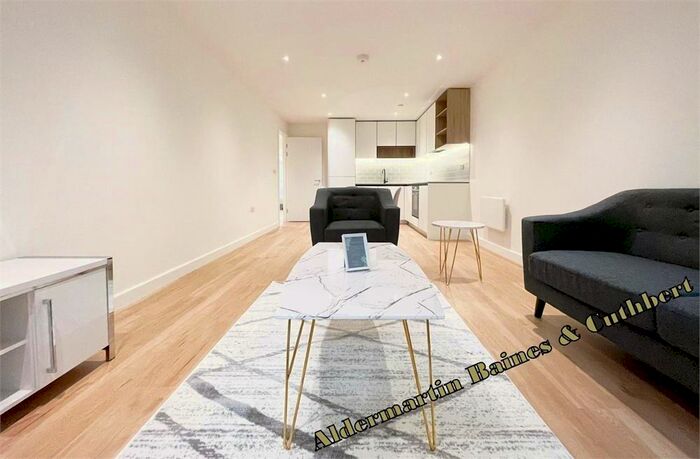 2 Bedroom Flat To Rent In Fairbank House, Beaufort Park, Colindale, London, NW9