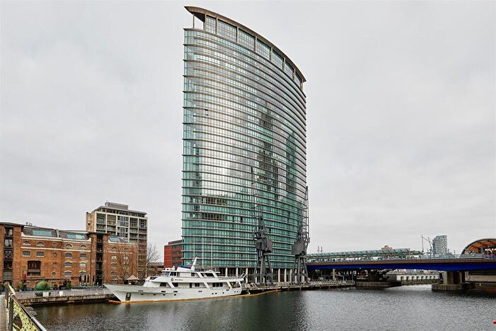 2 Bedroom Flat To Rent In West India Quay, Docklands, E14