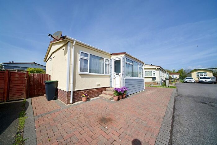 2 Bedroom Park Home For Sale In Putton Lane, Chickerell, Weymouth, DT3