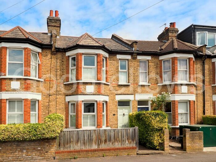 4 Bedroom Property To Rent In Dorien Road, London, SW20