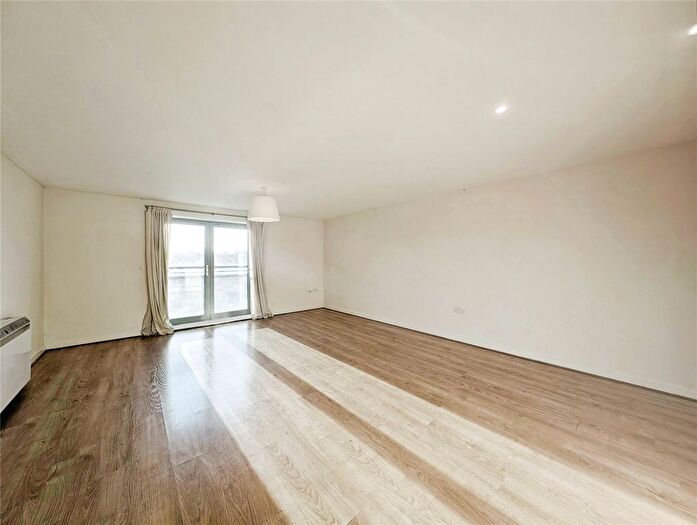 2 Bedroom Flat For Sale In Ouseburn Wharf, St. Lawrence Road, Newcastle Upon Tyne, Tyne And Wear, NE6