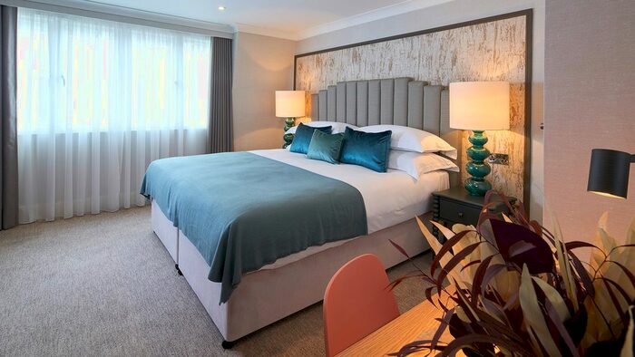 3 Bedroom Flat To Rent In Brompton Rd, London, SW7