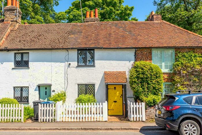 2 Bedroom Cottage To Rent In Hertingfordbury, Hertford, SG14