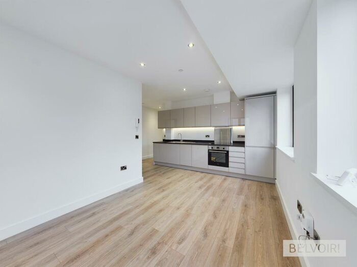 1 Bedroom Flat To Rent In Broadoaks, Streetsbrook Road, Birmingham, B91