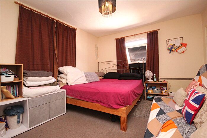 1 Bedroom Maisonette To Rent In Addison Road, Guildford, Surrey, GU1