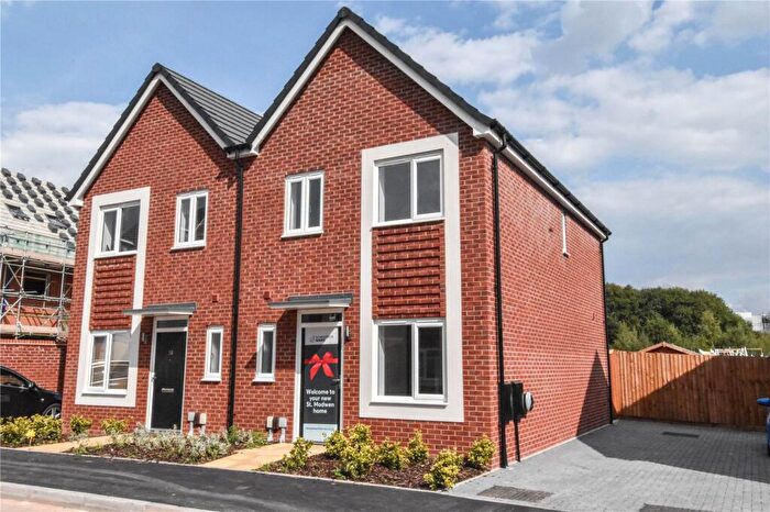 3 Bedroom Semi-Detached House To Rent In Hodington Way, Cofton Hackett, Birmingham, Worcestershire, B45