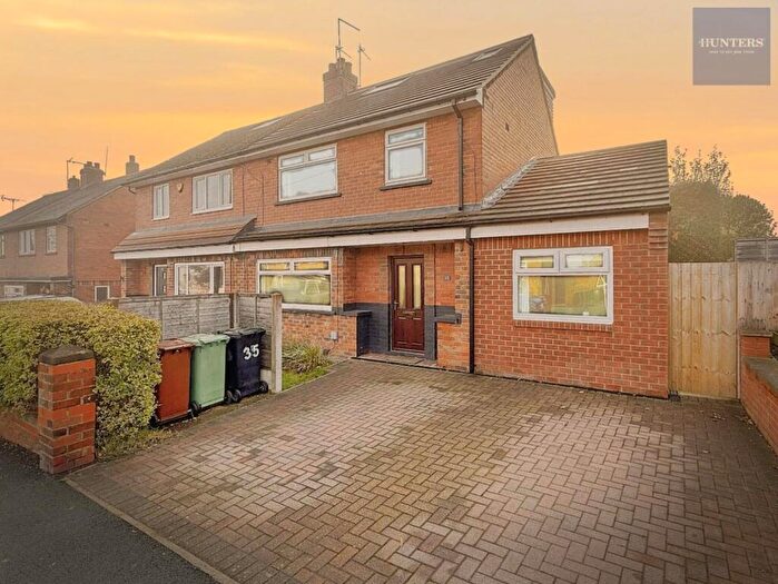 5 Bedroom Semi Detached House For Sale In Cotefields Avenue, Farsley, Pudsey, LS28