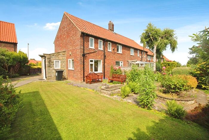 3 Bedroom End Terrace House For Sale In Ainsty View, Whixley, York, YO26