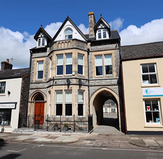 2 Bedroom Apartment To Rent In Graig House Apartment, Eastgate, Cowbridge, CF71