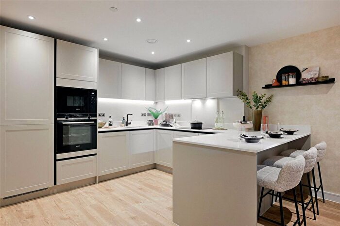 2 Bedroom Flat For Sale In Apartment, College Road, Clifton, Bristol, BS8