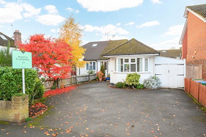 3 Bedroom Bungalow For Sale In West Grove, Walton-on-Thames, KT12