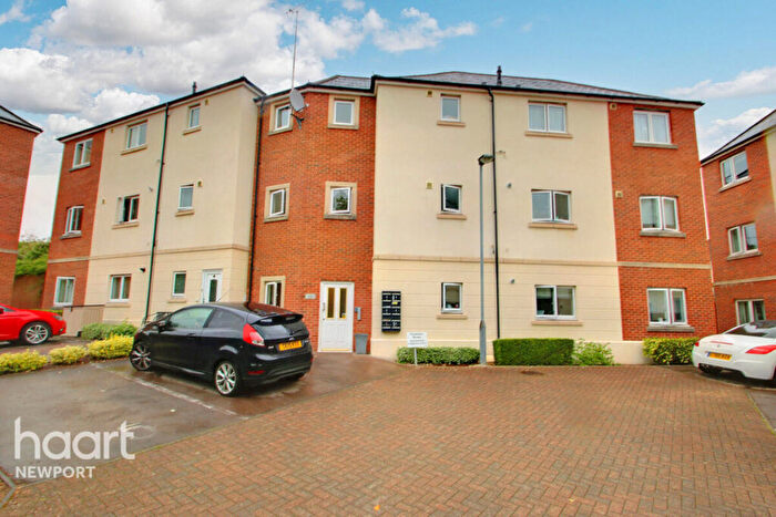 2 Bedroom Apartment To Rent In Golden Mile View, Newport, NP20
