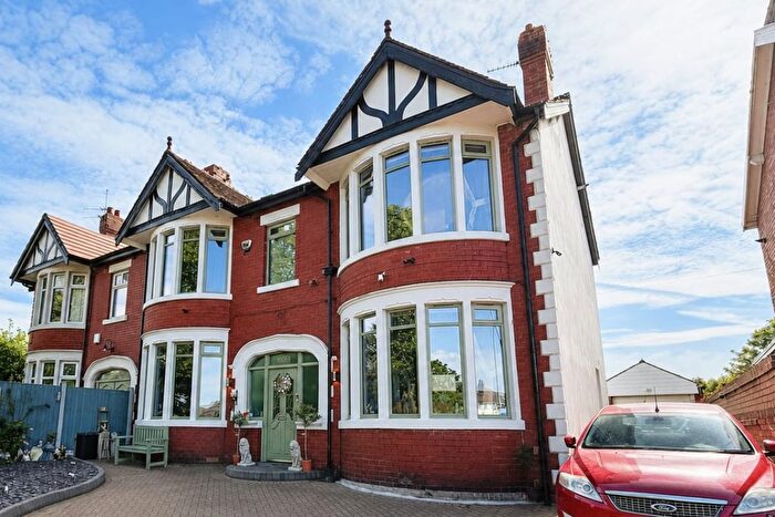 4 Bedroom Semi-Detached House For Sale In Whitegate Drive, Blackpool, FY3