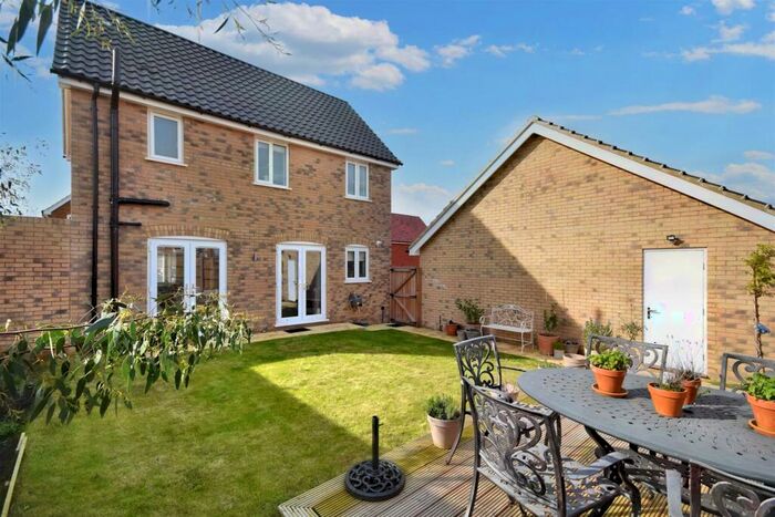 3 Bedroom Detached House For Sale In Swardeston, NR14
