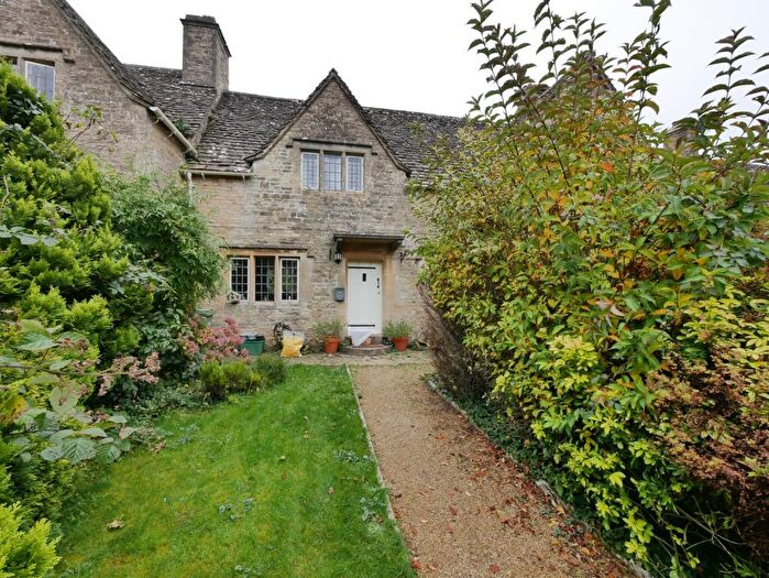 3 Bedroom Semi-Detached House To Rent In Miserden, GL6