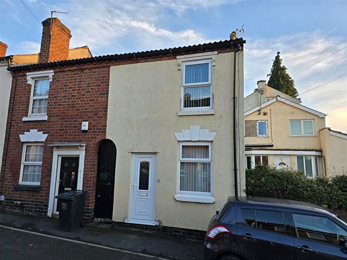 2 Bedroom End Of Terrace House To Rent In Findon Street, Kidderminster, DY10