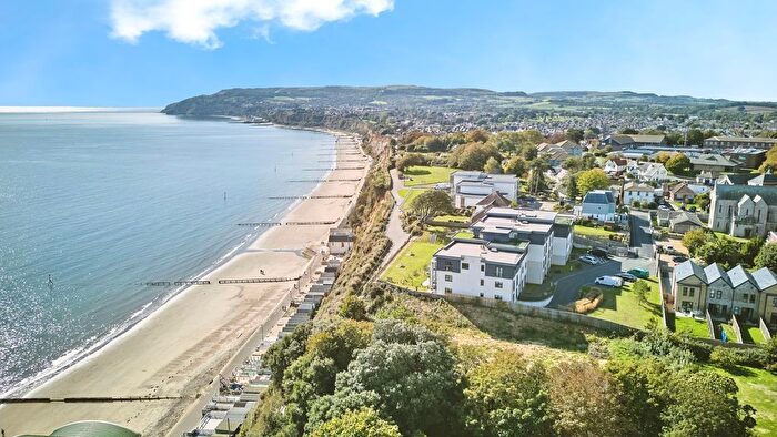 2 Bedroom Flat For Sale In Grange Road, Sandown, Isle Of Wight, PO36