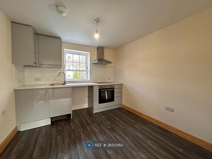 Studio To Rent In County Road, Maidstone, ME14