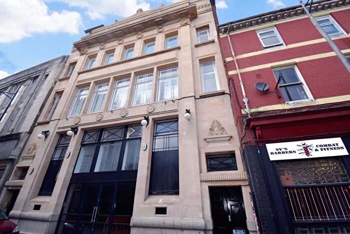 2 Bedroom Apartment To Rent In Market Street, Newport, NP20