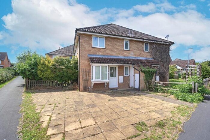 1 Bedroom Cluster House To Rent In Bure Close, St. Ives, PE27