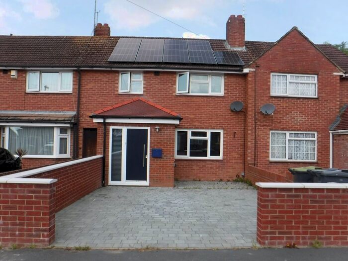 3 Bedroom Terraced House To Rent In Ramsdale Avenue, Havant, PO9