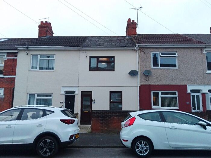 2 Bedroom Terraced House To Rent In Redcliffe Street, Swindon, Wiltshire, SN2