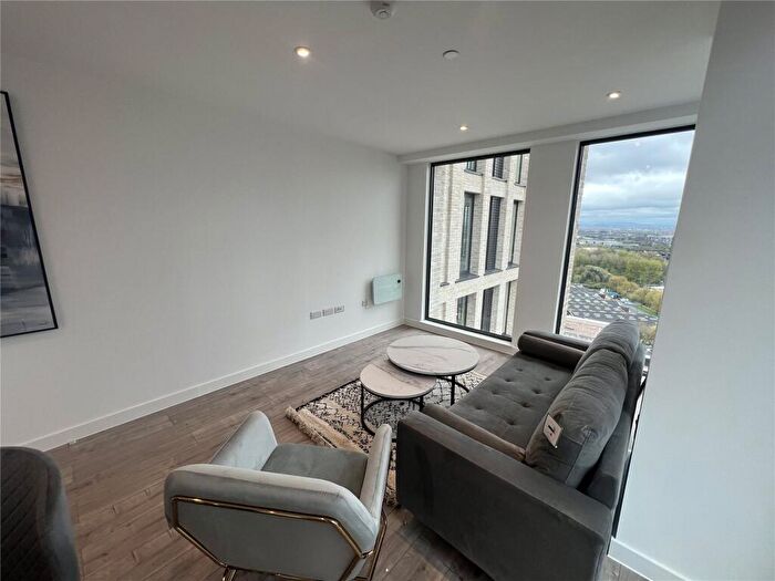 1 Bedroom Apartment To Rent In Victoria House, Great Ancoats Street, Manchester, M4