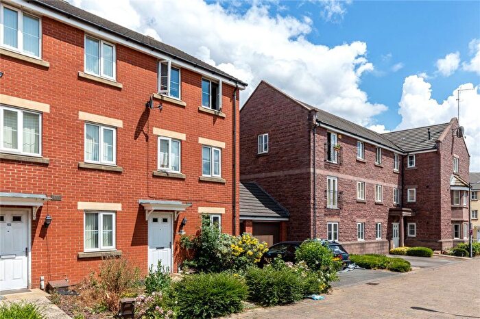 5 Bedroom End Of Terrace House To Rent In Shakespeare Avenue, Bristol, BS7