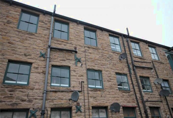 1 Bedroom Apartment To Rent In A Ightenhill Street, Burnley, Lancashire, BB12