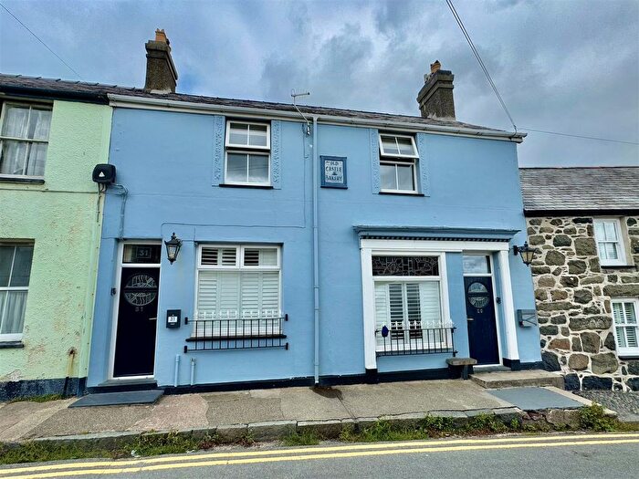 4 Bedroom Terraced House For Sale In - Castle Street, Criccieth, LL52