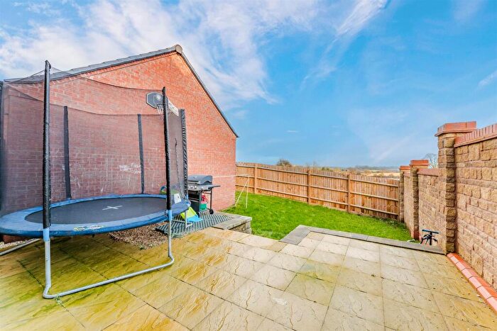 4 Bedroom Detached House For Sale In Mercury Close, Barton Seagrave, NN15