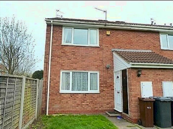 1 Bedroom Flat To Rent In Weyhill Close, Pendeford, Wolverhampton, WV9