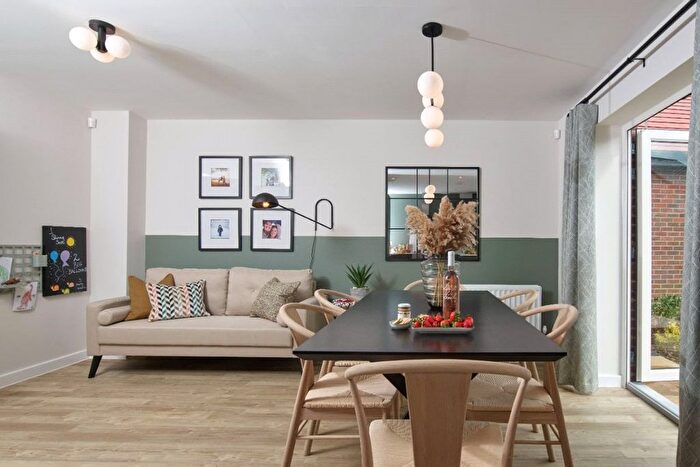 4 Bedroom Detached House For Sale In Windsor Gate, Maidenhead Road, Windsor, SL4