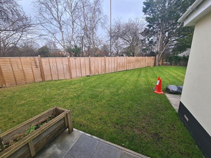 1 Bedroom Flat To Rent In Methuen Close, Bournemouth, BH8
