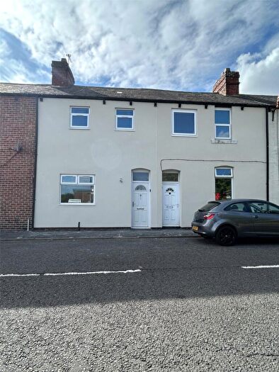 3 Bedroom Terraced House To Rent In East View, Castletown, Sunderland, SR5