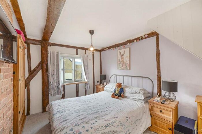 2 Bedroom End Of Terrace House For Sale In Maidstone Road, Nettlestead, ME18