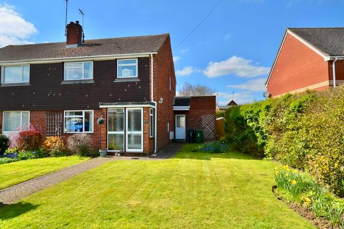 3 Bedroom Semi-Detached House For Sale In Willersey Road, Badsey, Evesham, WR11