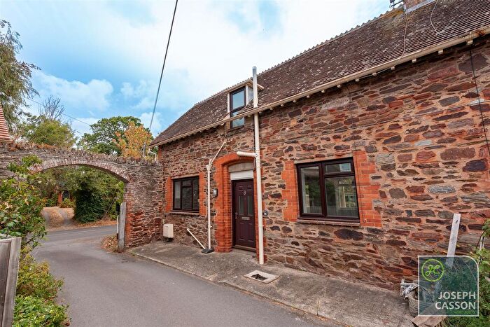 2 Bedroom Semi-detached House For Sale In Staplegrove Manor, Staplegrove, Taunton, TA2
