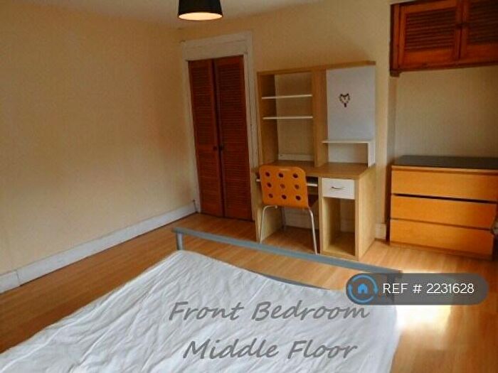 5 Bedroom Terraced House To Rent In Whitby Rd, Manchester, M14