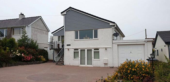 5 Bedroom Detached House For Sale In Rhostrehwfa, Llangefni, Isle Of Anglesey, LL77