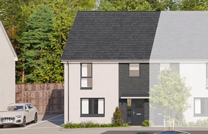 3 Bedroom Semi-Detached House For Sale In Caskieberran Road, Glenrothes, KY6